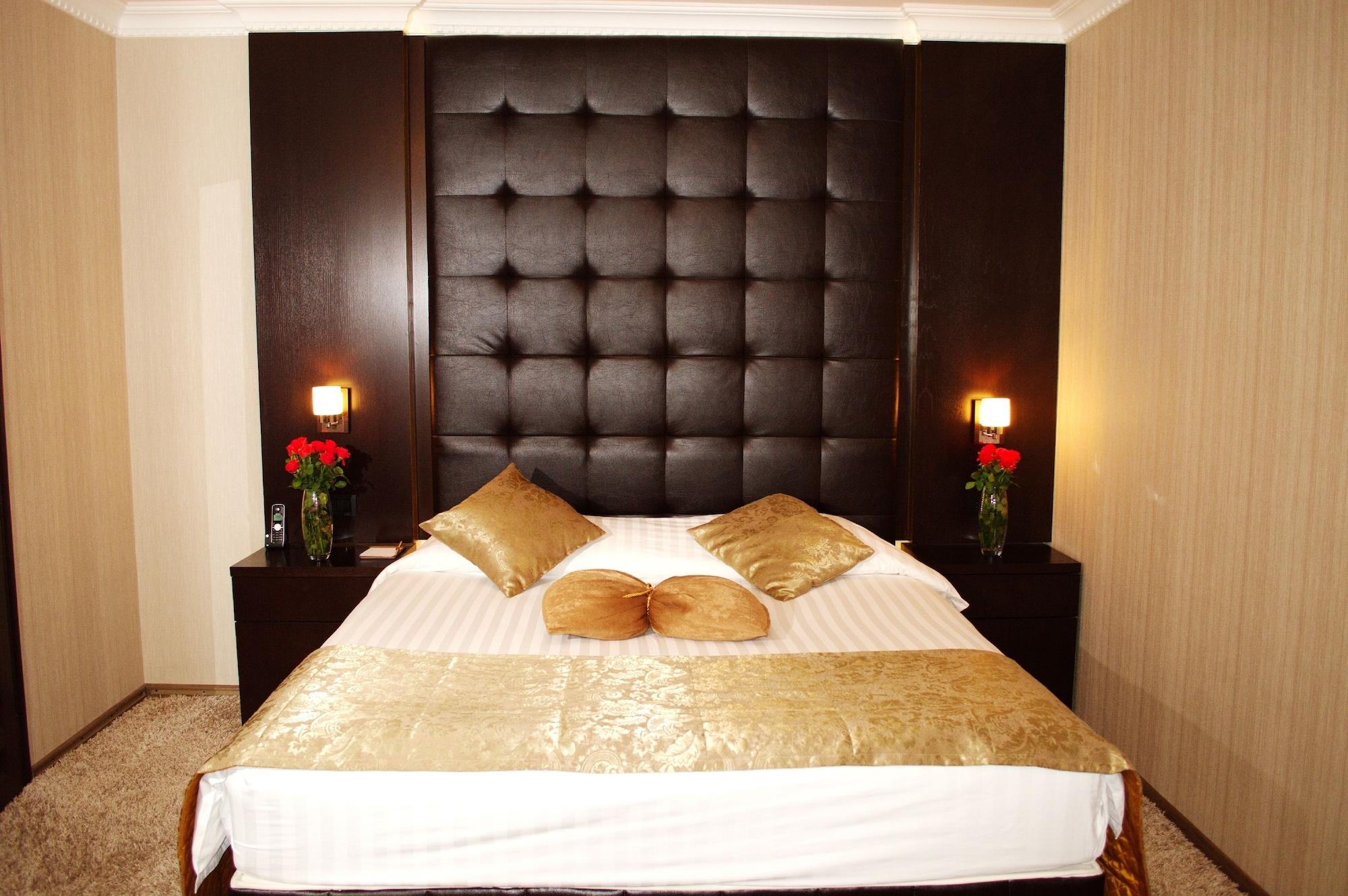 Imperial Palace Hotel